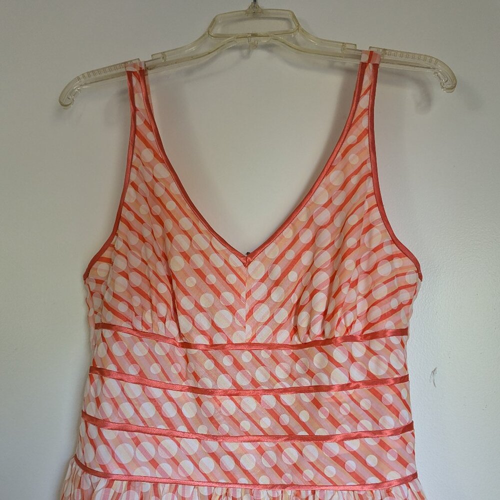 Robbie Bee Coral Patterned V-Neck Dress